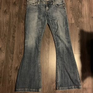 Flared Silver Jeans size 30 x 33